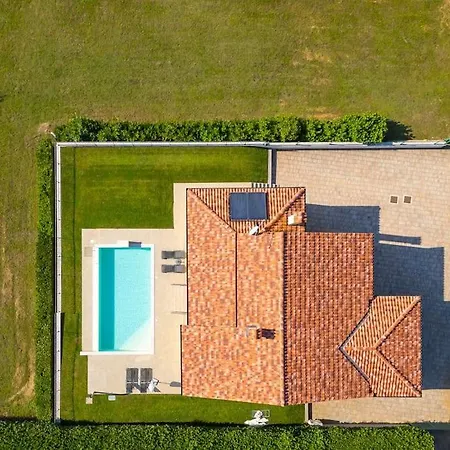 Villa Kiara By Istrialux